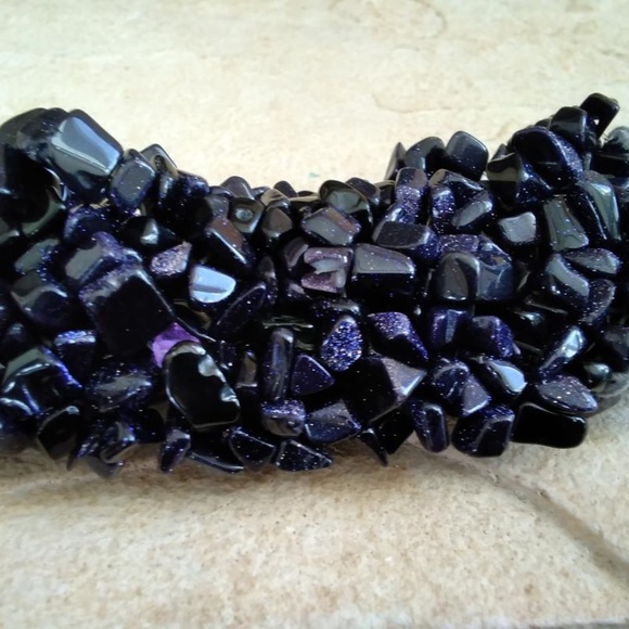 Jewelry - NEW Blue Goldstone stretch Bracelet